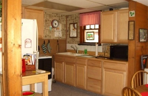 Holland Cottage | 'The Cottage' Goshorn Lake, Saugatuck/Holland