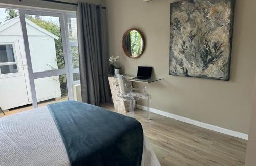 Bergvliet Apartment | The Cottage on Alphen
