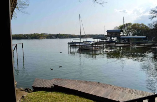 Lake Country Cottage | The Cottage on EML