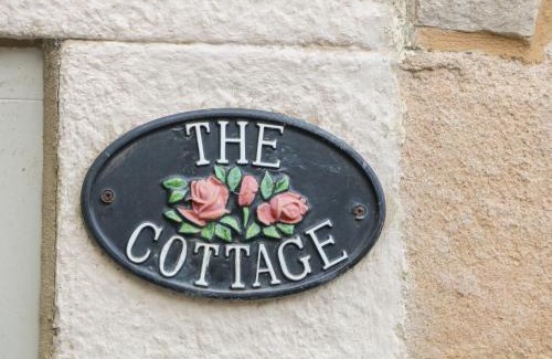 Castleton House | The Cottage on the Island