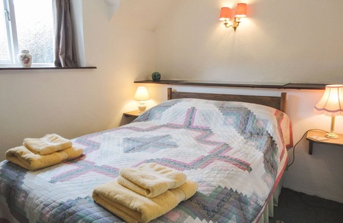Heligan Cottage | THE COTTAGE, pet friendly, character holiday cottage in Chagford