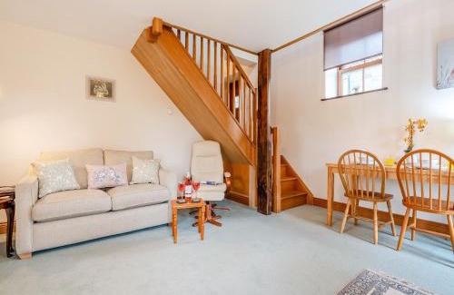 Loftus House | The Cottage - Uk45459