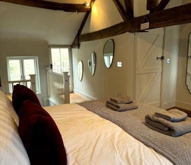 Ludwel House | The Cottage, Upper Linney, Ludlow