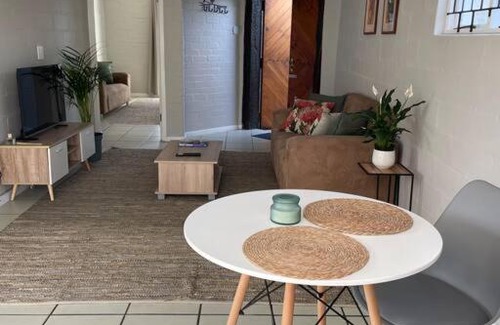 Westcliff Apartment | The Cottage