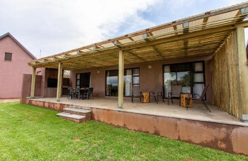 Hoedspruit House | The Cottage