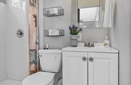 Garfield Cottage | The Country Container - Tiny Home