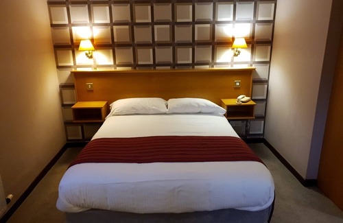 Carnforth Hotel | The County Lodge