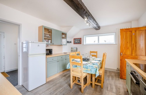 Borth House | The Coup - Three Bedroom House, Sleeps 6