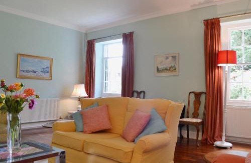 Fourstones Near Bentham House | The Court House