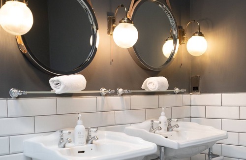 Knutsford Hotel | The Courthouse