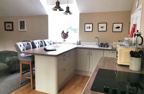 Llandenny Apartment | The Courtyard Apartment at Cefn Tilla Court, Usk