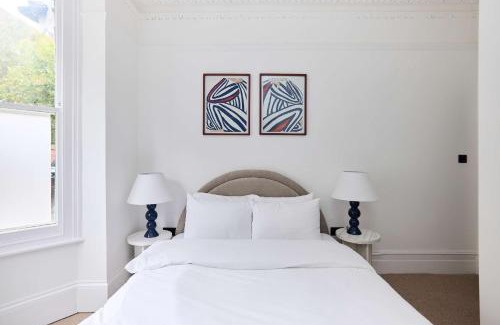 Northcote Apartment | The Courtyard Flat - 2-Bed 2-Bath Near Clapham Junction