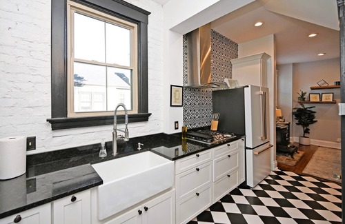 Covington House | The Cov House - Luxury rental 5 minutes to DT Cincy; walkable!