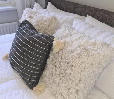 Portstewart Apartment | The Cove Apartment, Portstewart near Prom, Parking