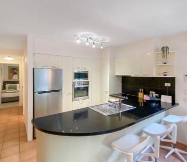 Noosa Heads Apartment | The Cove Noosa - Apartment 12