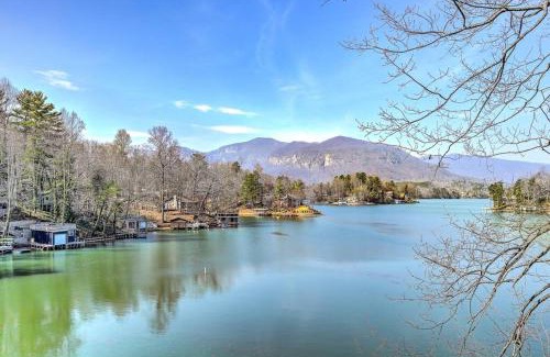 Lake Lure House | The Cove Retreat- Hot Tub/Screened Porch/Game Room