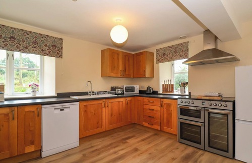 Toller Porcorum Cottage | The Cow Shed