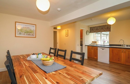 Toller Porcorum Cottage | The Cow Shed