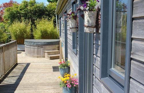 Liskeard House | The Cowshed