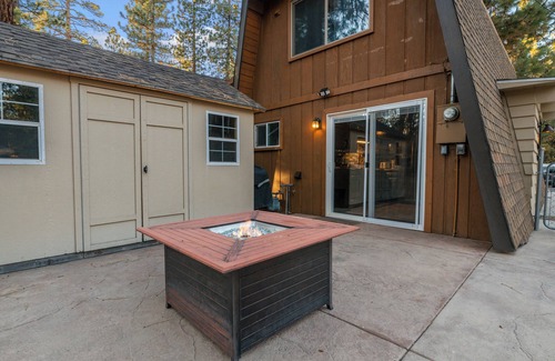Boulder Bay Cabin | The Cozy Bear Cabin