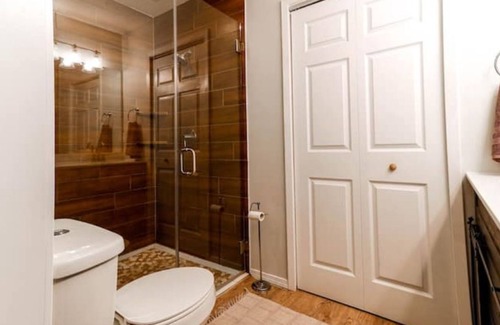 North Austin Civic Association House | The Cozy Casa- near Town Lake & The Domain