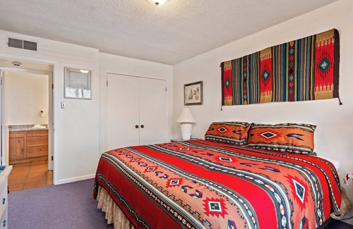 Northeast Santa Fe Hotel | The Cozy Hideaway You're Looking For In Santa Fe @ Fort Marcy