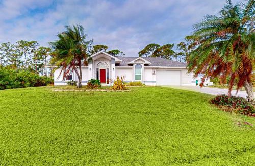Gulf Cove House | The Cozy House