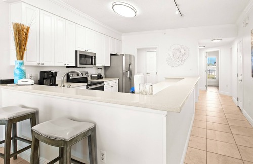 St. Tropez Condo | The Crescent 311, Beach Service Included in Season!