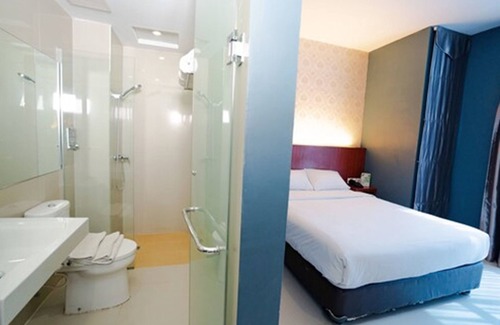 Medan Hotel | The Crew Hotel Kualanamu International Airport