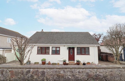 Penrhyn Bay House | The Crib