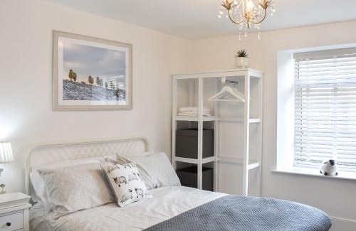 Eastgate House | The Croft