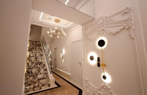 Tirana Hotel | The Crown Boutique Hotel & SPA