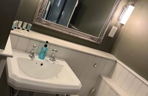 King's Lynn Bed & Breakfast | The Crown Inn