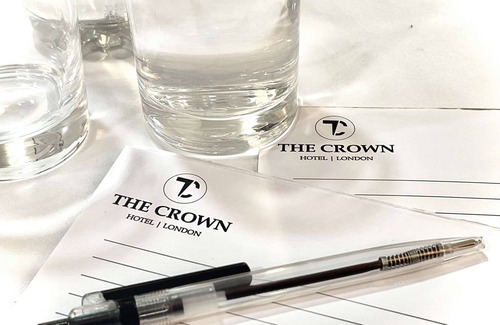 Cricklewood Hotel | The Crown London
