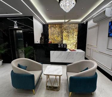 Greater Noida Hotel | The Crown Prince