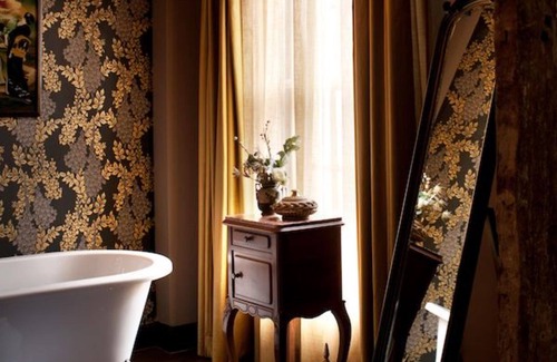 Abingdon Hotel | The Crown & Thistle