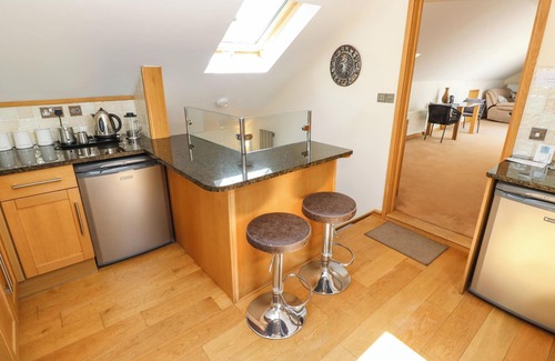 Mylor Cottage | THE CROWS NEST, pet friendly, country holiday cottage in Flushing