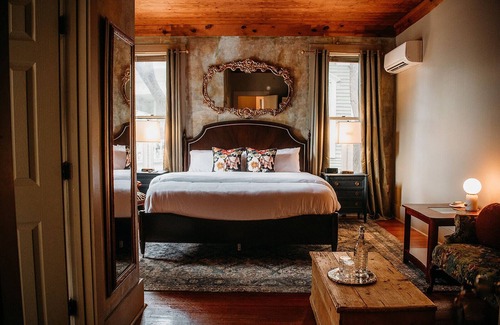Heritage Hotel | The Crystal River Inn