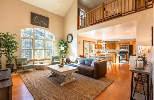 Pagosa Springs House | The Cub Cabin