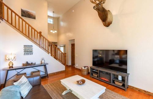 Pagosa Springs House | The Cub Cabin