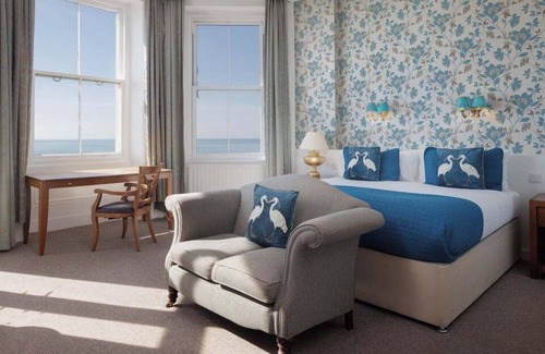 Eastbourne City Centre Hotel | The Cumberland Hotel