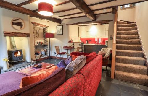 Troutbeck House | The Curious Orange