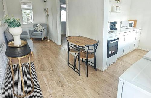 Cut Bush Apartment | The Curragh Studio