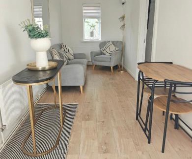 Cut Bush Apartment | The Curragh Studio