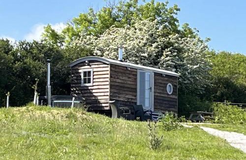 Mabe Ski Chalet | The Daffodil Hut