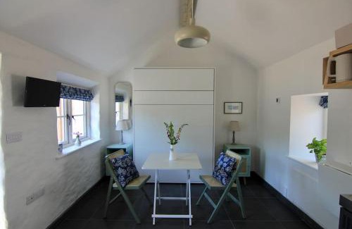 Walwyn's Castle Apartment | The Dairy, A Cosy conversion nr Little Haven