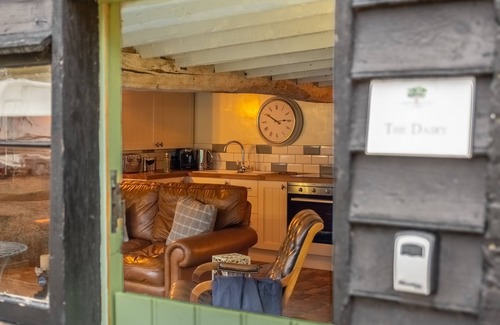 Woodbridge Cottage | The Dairy at Green Valley Farm, Ubbeston