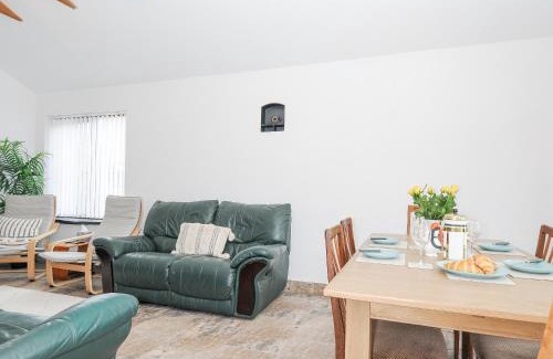 Camelford House | The Dairy Barn