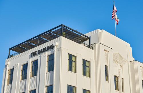 Visalia Hotel | The Darling