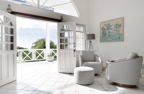 Bois d'Orange Villa | The Date House - Four Bedroom Villa with Private Pool near the beach and Calabash Cove Resort